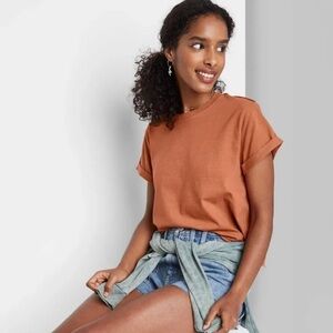 Wild Fable rust orange crop top tee size medium NWT